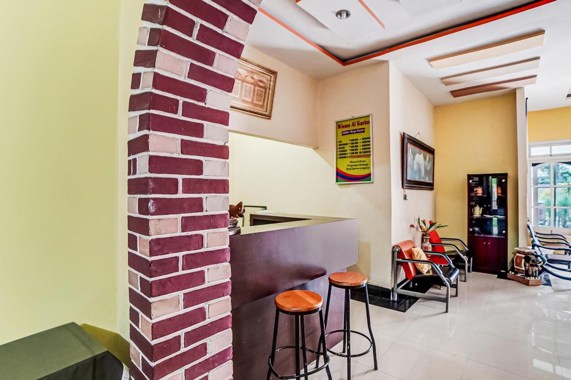 Hotel Oyo 90980 Al Karim Syariah à Tanjungbalai Extérieur photo