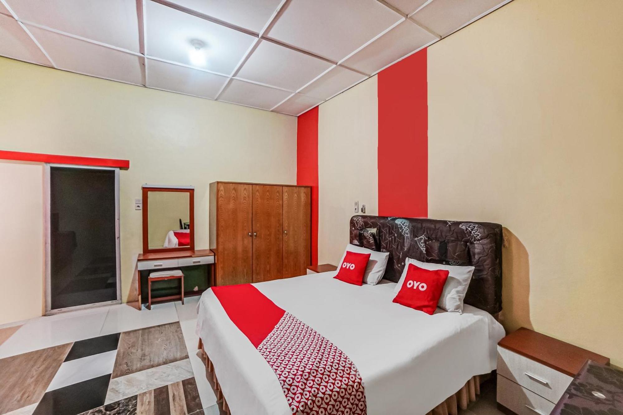 Hotel Oyo 90980 Al Karim Syariah à Tanjungbalai Extérieur photo